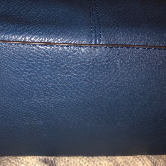 Handbag - Picture 6 of 8